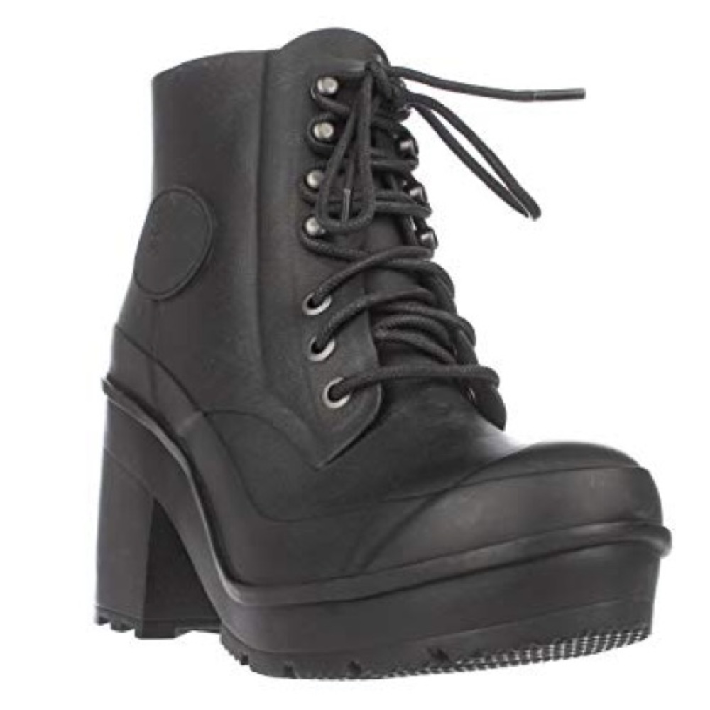 Hunter Heeled rainboots
